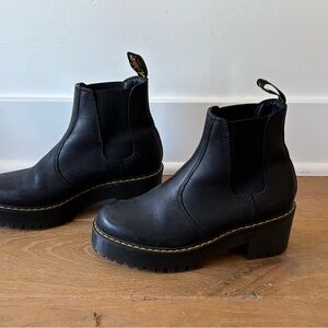 Black Leather Dr Martens Chelsea Boots